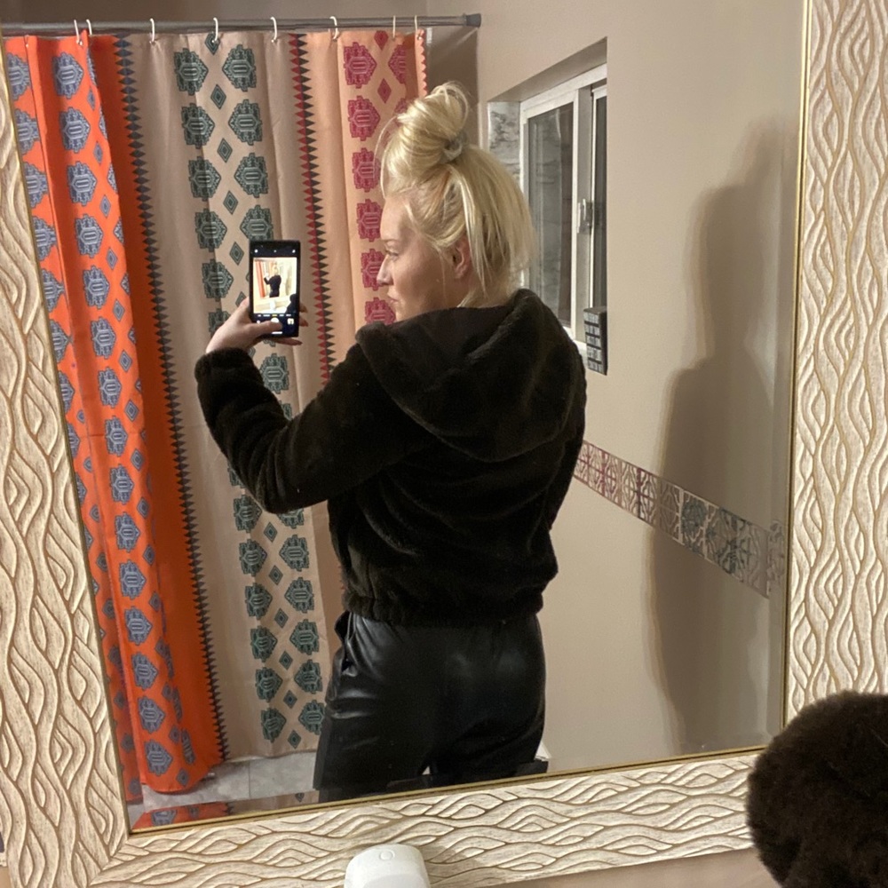 Cropped jacket